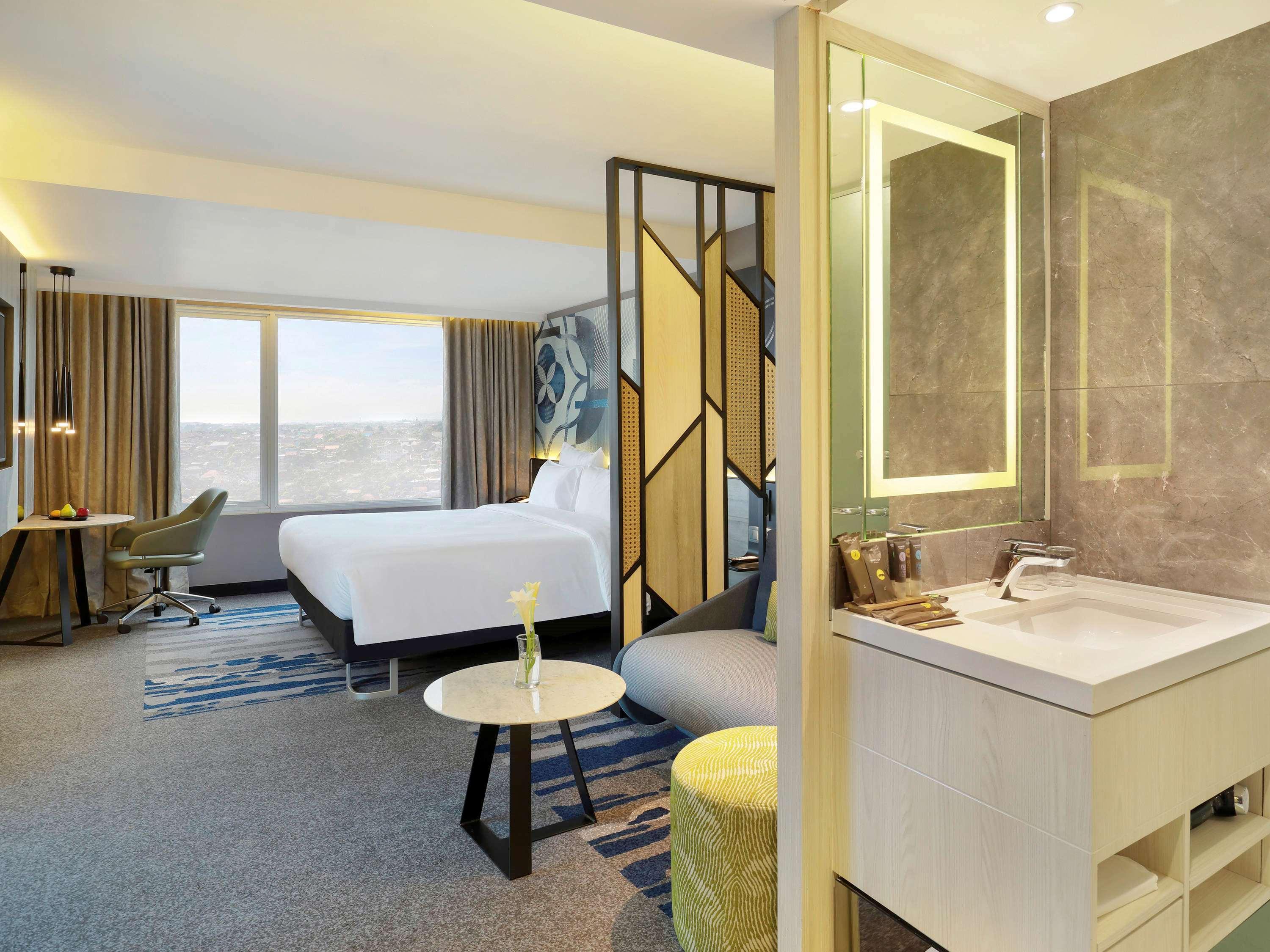 Novotel Suites Yogyakarta Malioboro Zewnętrze zdjęcie