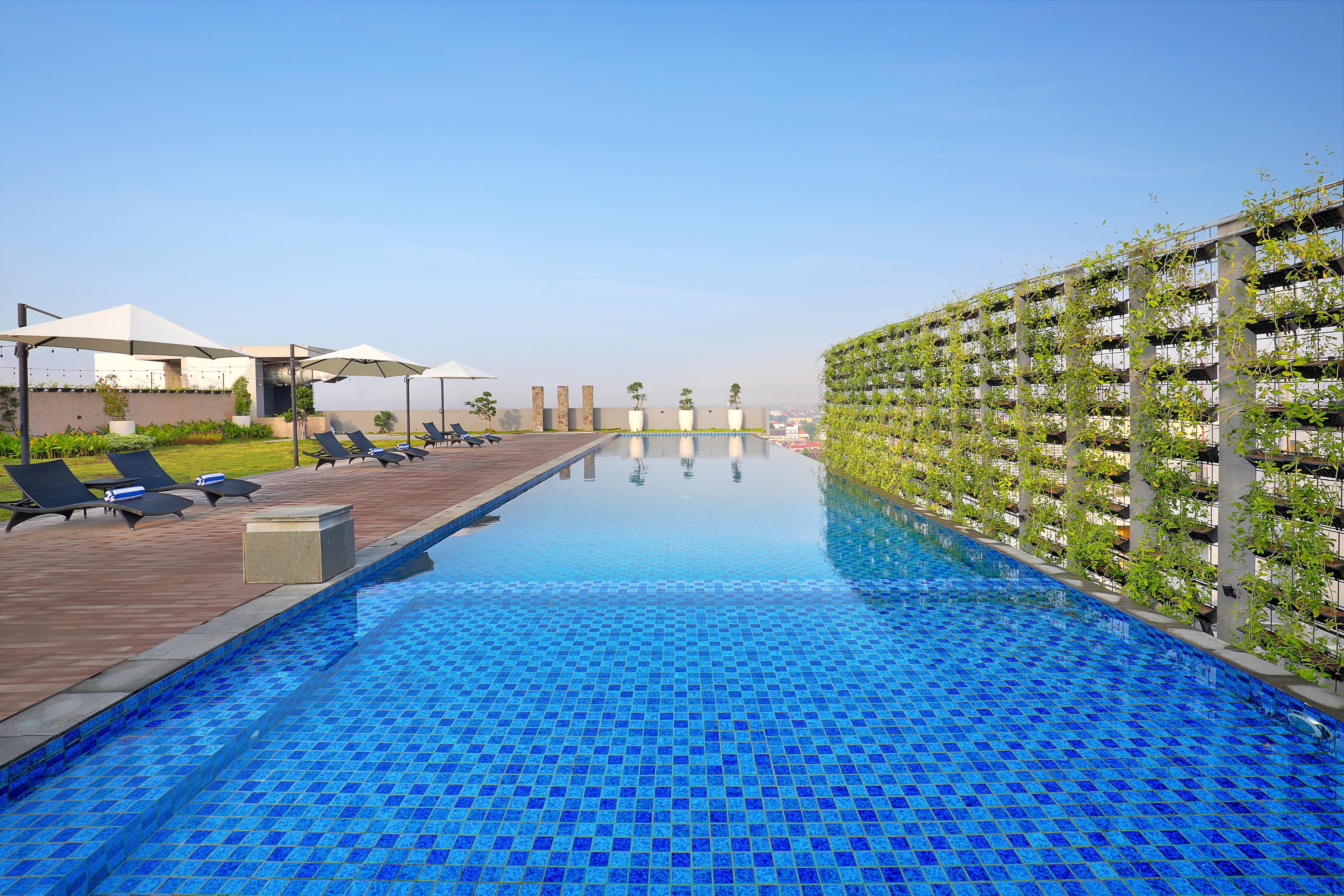 Novotel Suites Yogyakarta Malioboro Zewnętrze zdjęcie