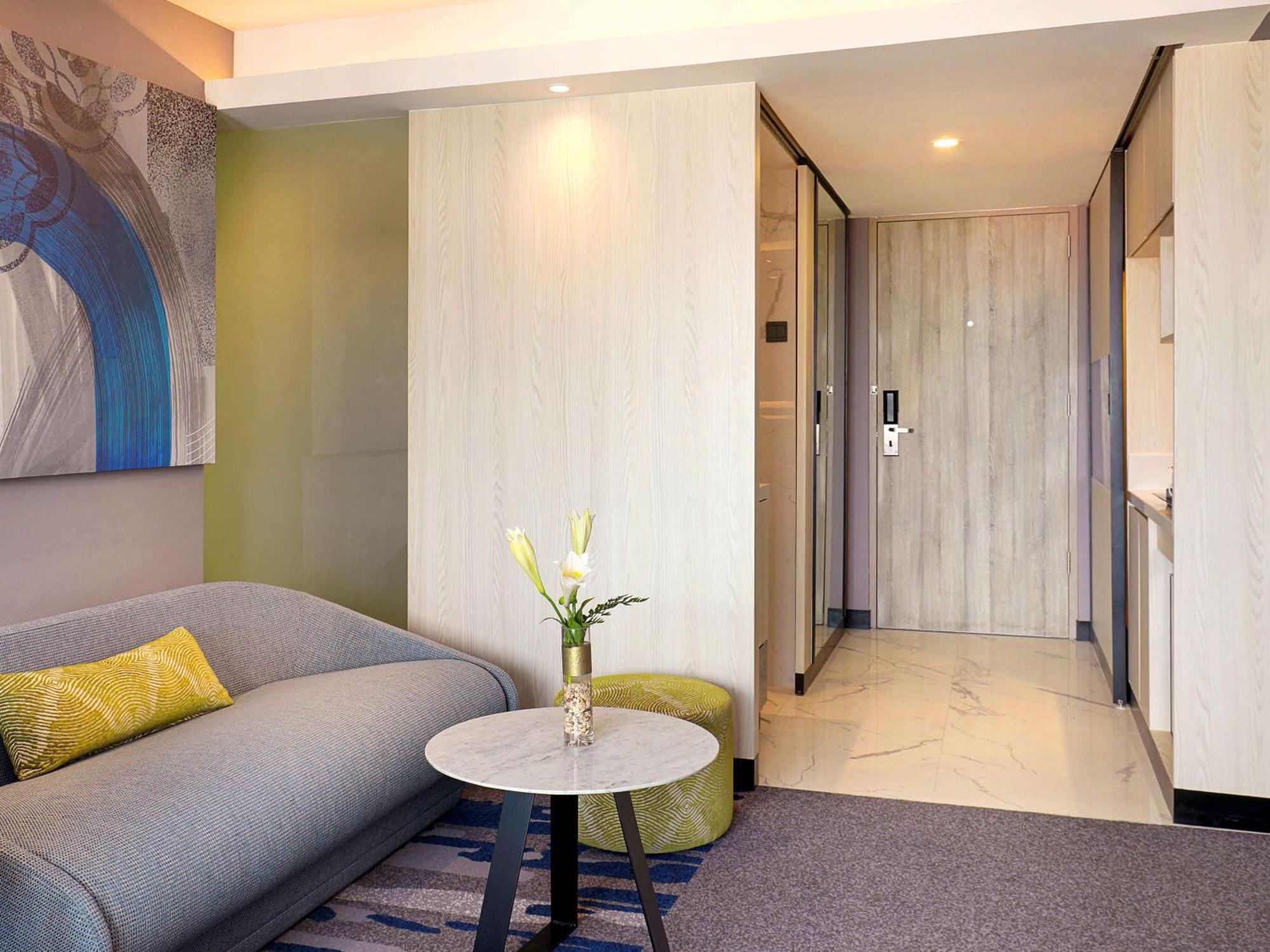 Novotel Suites Yogyakarta Malioboro Zewnętrze zdjęcie