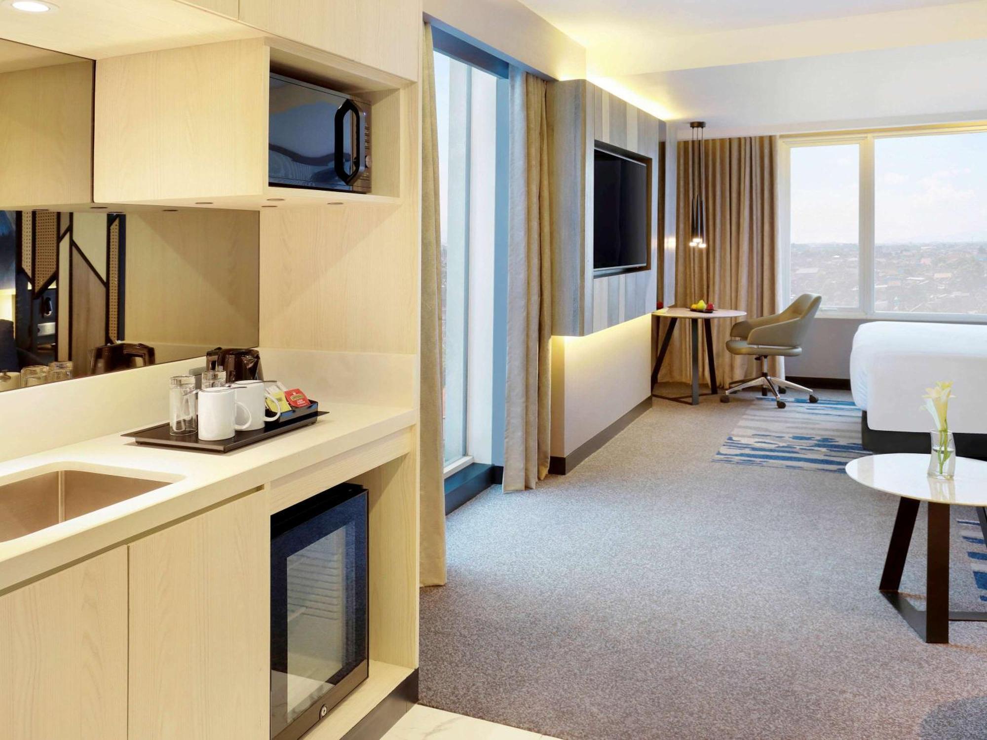 Novotel Suites Yogyakarta Malioboro Zewnętrze zdjęcie