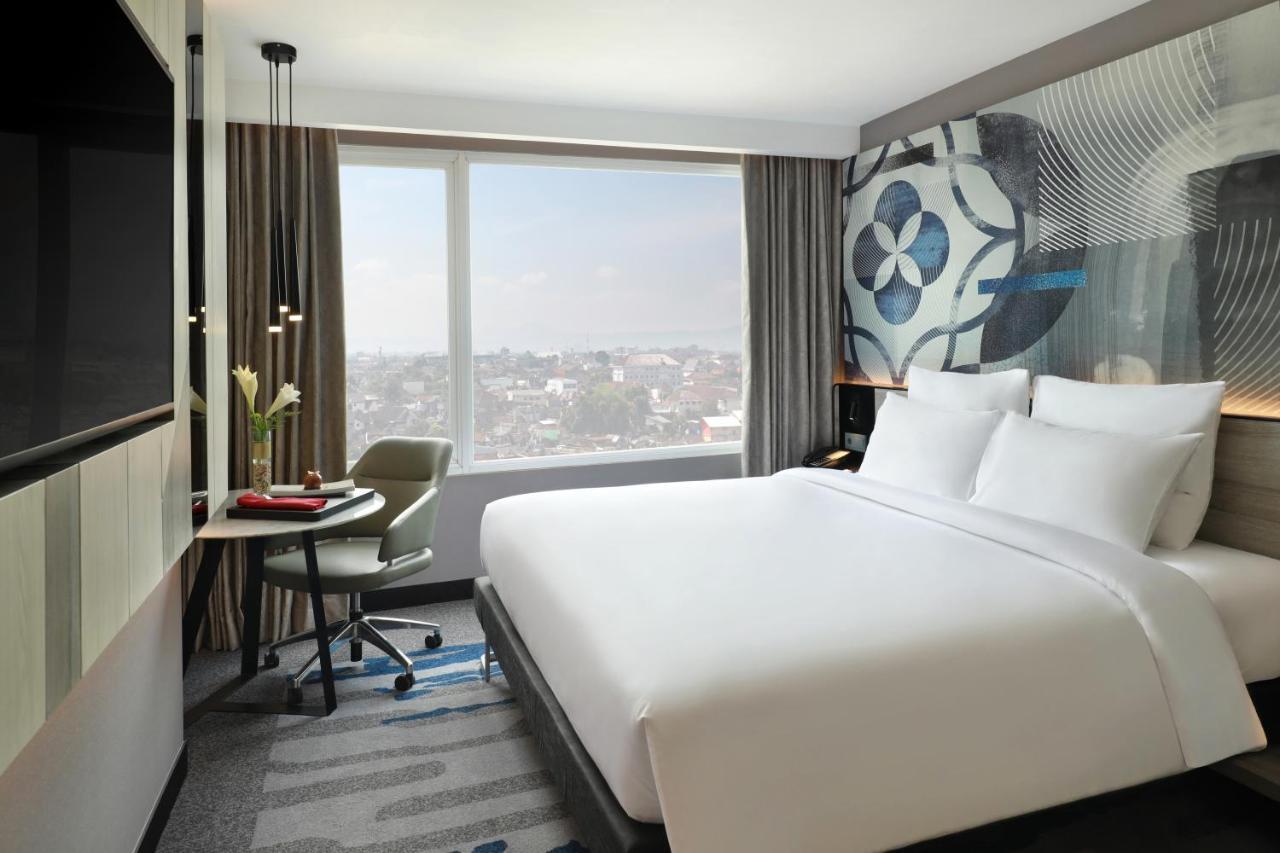 Novotel Suites Yogyakarta Malioboro Zewnętrze zdjęcie
