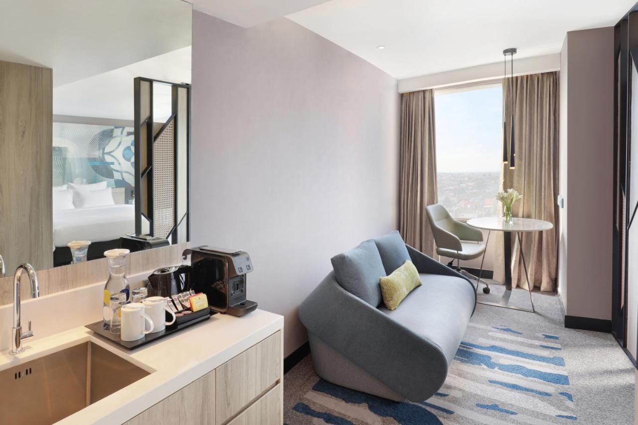 Novotel Suites Yogyakarta Malioboro Zewnętrze zdjęcie